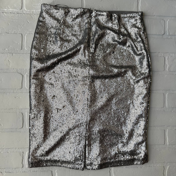 White House Black Market Women's Sliver Sequin Stretch Pencil Skirt- sz 4 - Picture 2 of 5